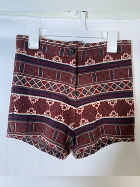Brandy Melville Burgundy Patterned High-Waist Shorts